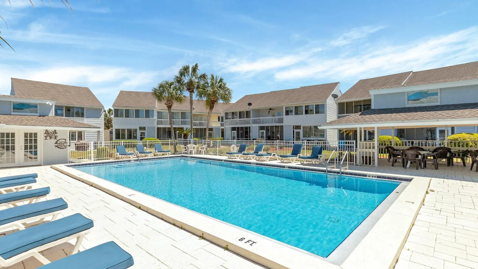 Sandpiper Cove 3209- By Holiday Isle Properties Destin